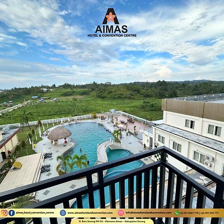 Aimas Hotel And Convention Centre Sorong Esterno foto